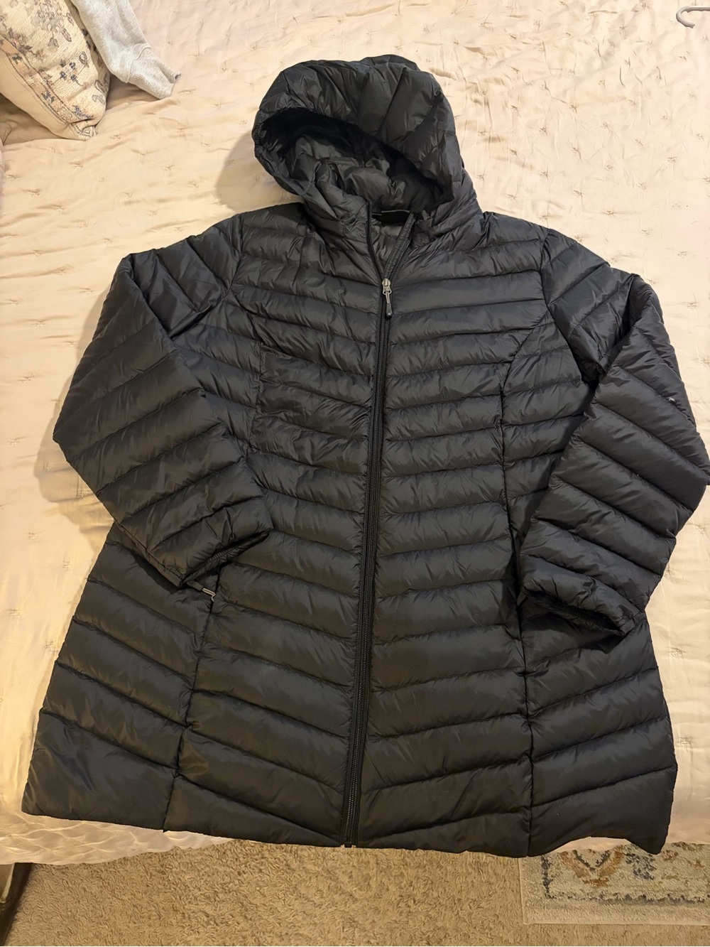 32 Degrees Women’s Black Hooded Packable Puffer Coat